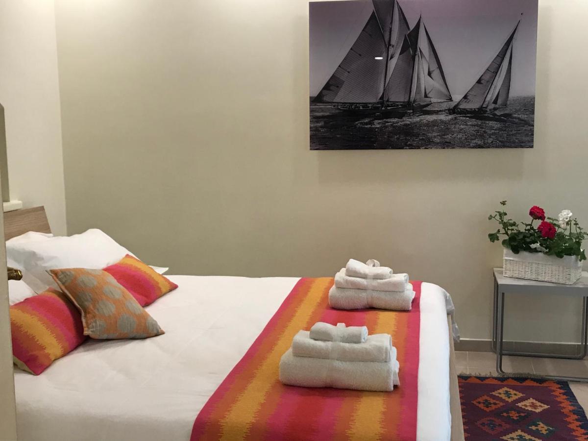 Baru In Chiaia Bed & Breakfast Napoli Exterior foto