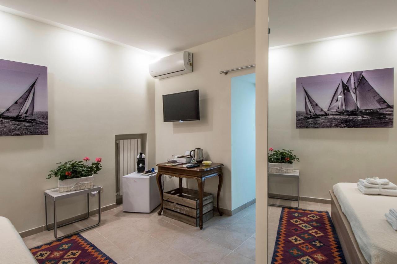 Baru In Chiaia Bed & Breakfast Napoli Exterior foto